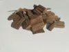 Mittelstark getoastete Eichenholzchips – Nahaufnahme