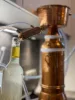 3-Liter-Alquitara Plus mit gewonnenem Hydrolat und ätherischem Öl